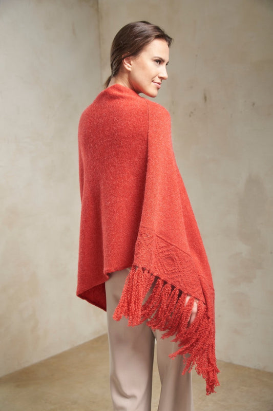Ofelia Poncho Baby Alpaca Color Ciclamen