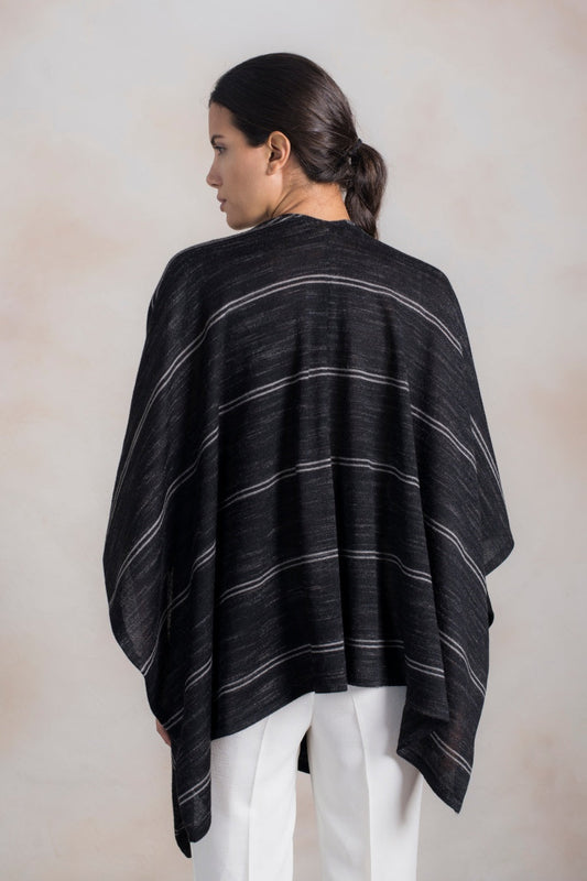 Poncho Ramage Baby Alpaca Color Meteorito