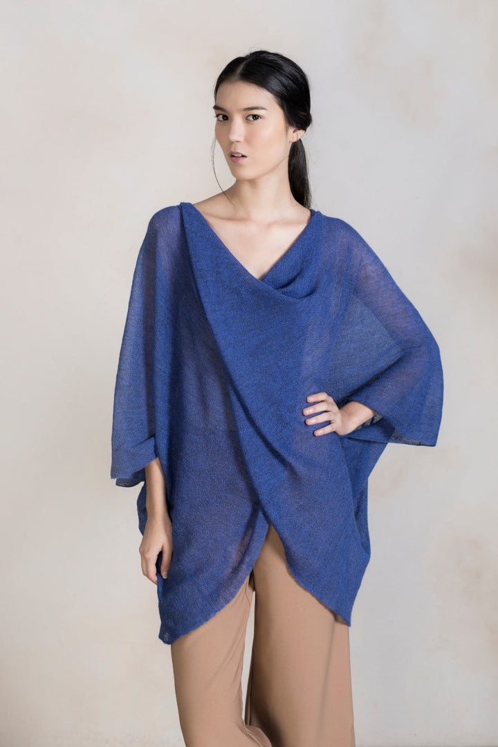 Poncho Romanov Baby Alpaca Color Ultramar