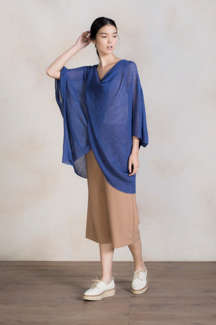 Poncho Romanov Baby Alpaca Color Ultramar