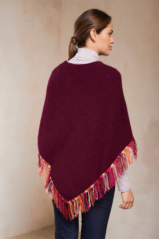 Socabaya Poncho Baby Alpaca Color Burdeos