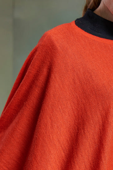 Poncho Toffee Baby Alpaca Color Rojo Naranja