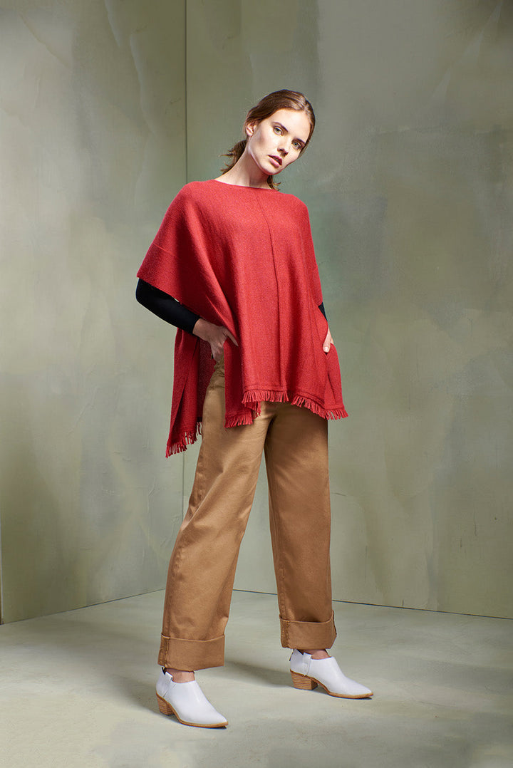 Poncho Taboa Baby Alpaca Color Ruibarbo