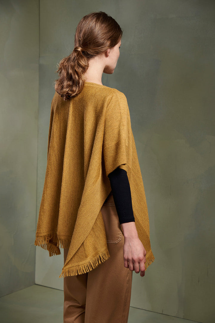 Poncho Taboa Baby Alpaca Color Senape