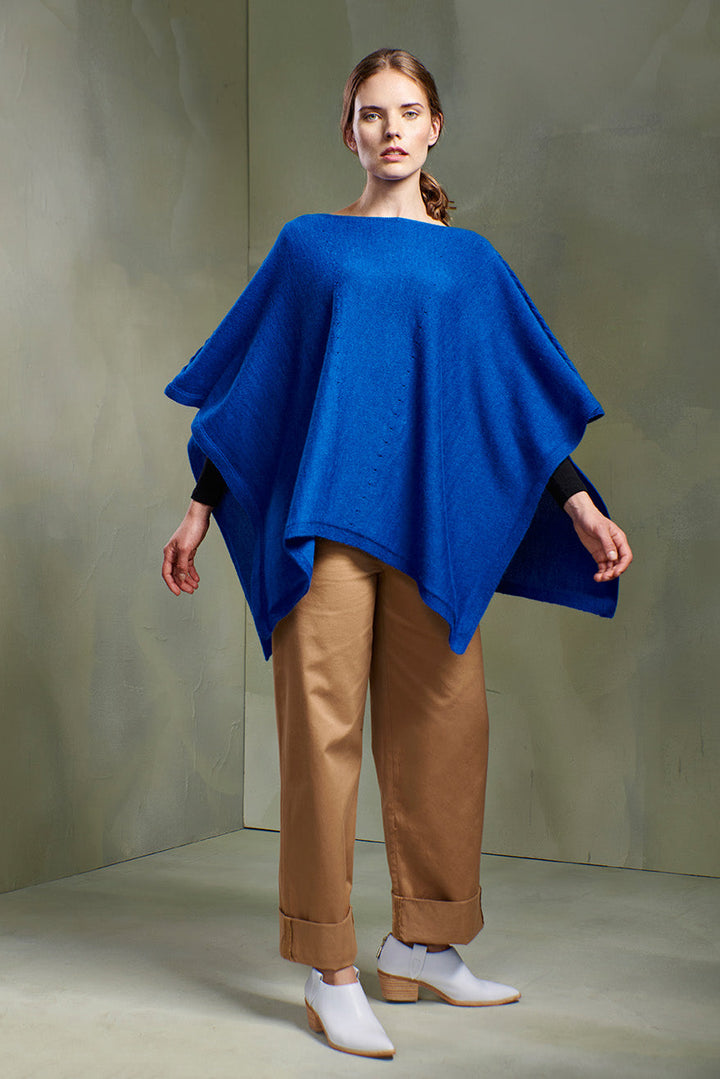 Poncho Tatiana Baby Alpaca Color Azul