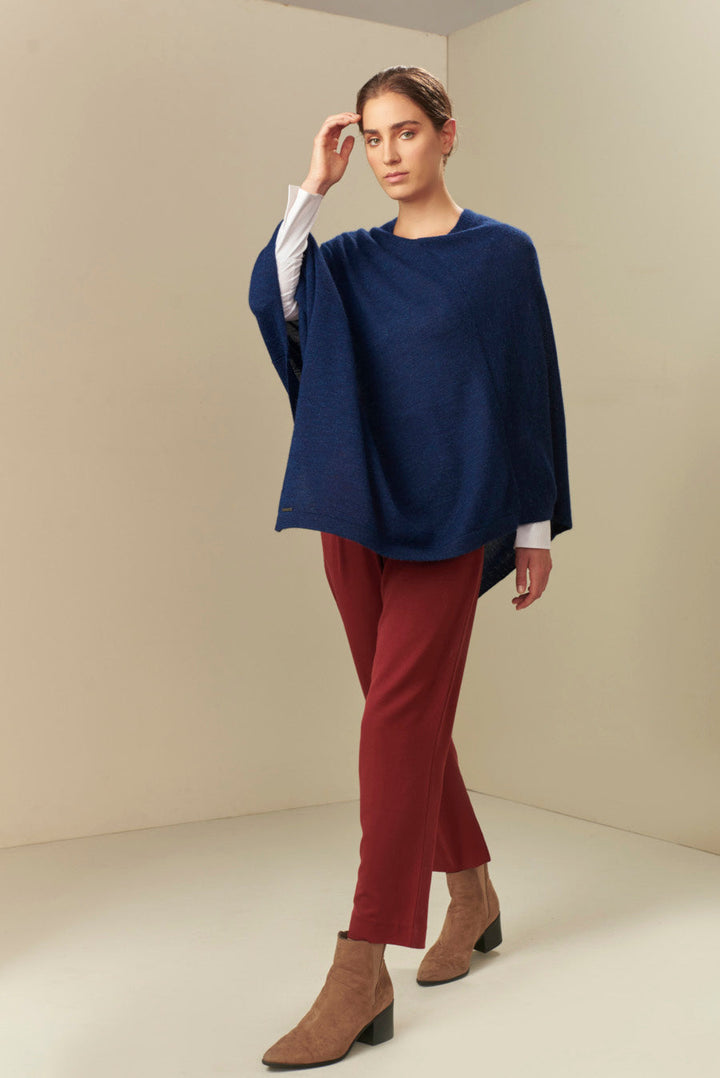 Almendra Poncho Baby Alpaca Color Astral