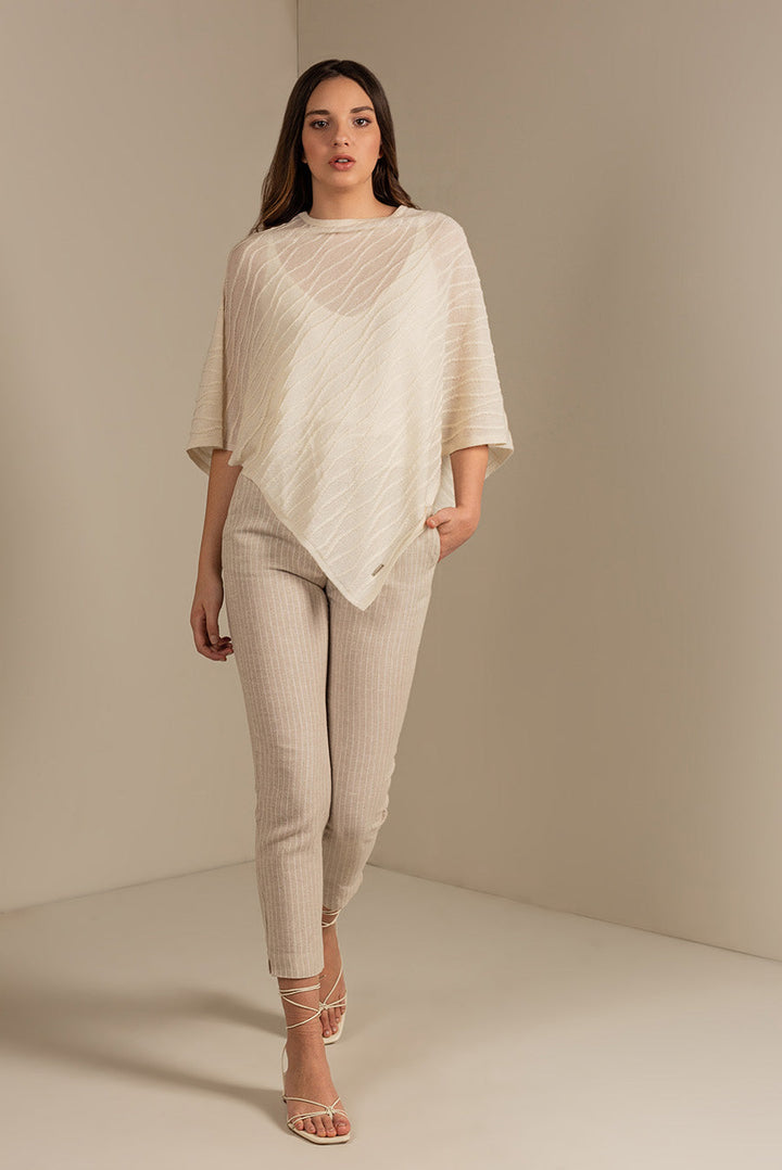 Ustinov Poncho Baby Alpaca Color Crudo