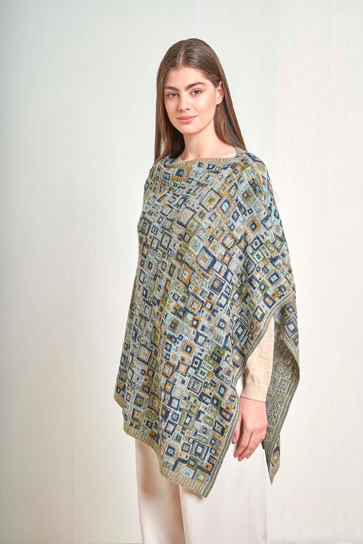 Poncho Vivaldi Baby Alpaca Color Aguacate
