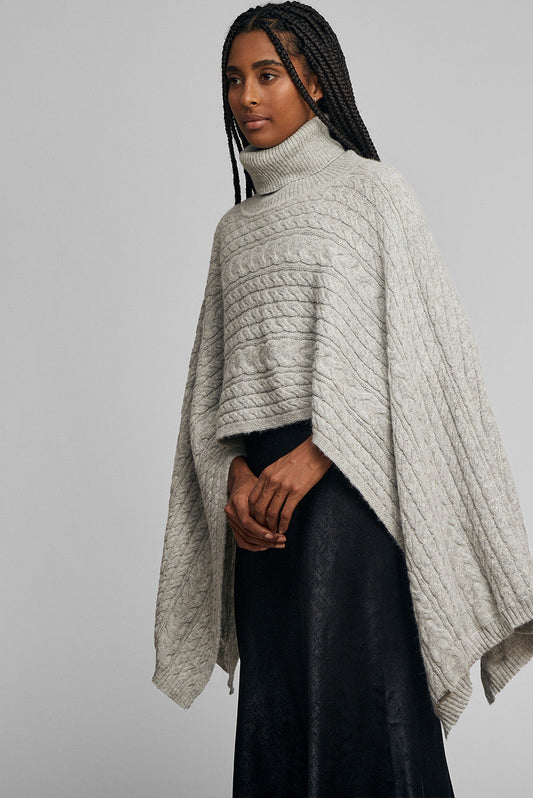 Poncho de Invierno Bebé Alpaca Color Pingüino