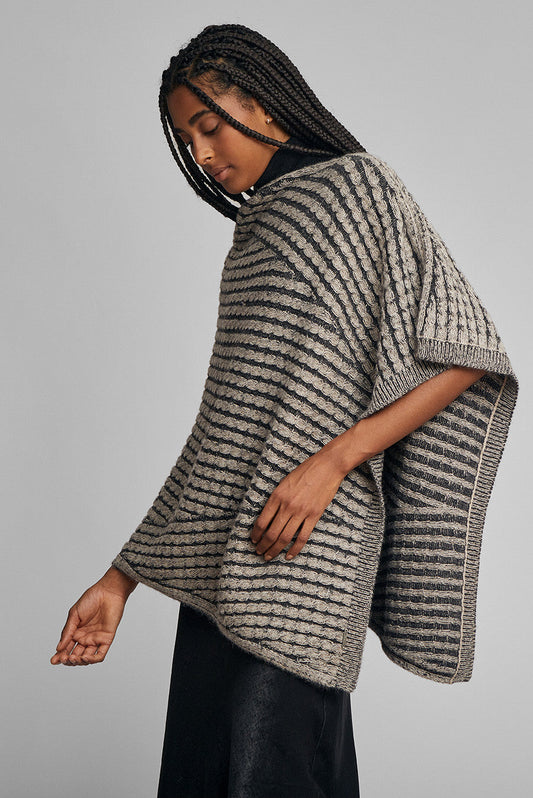 Wonder Poncho Baby Alpaca Color Sabbia &amp; Antracita