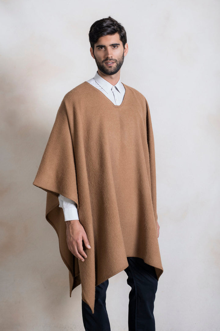 Poncho Chalan Capa Alpaca Color Camel