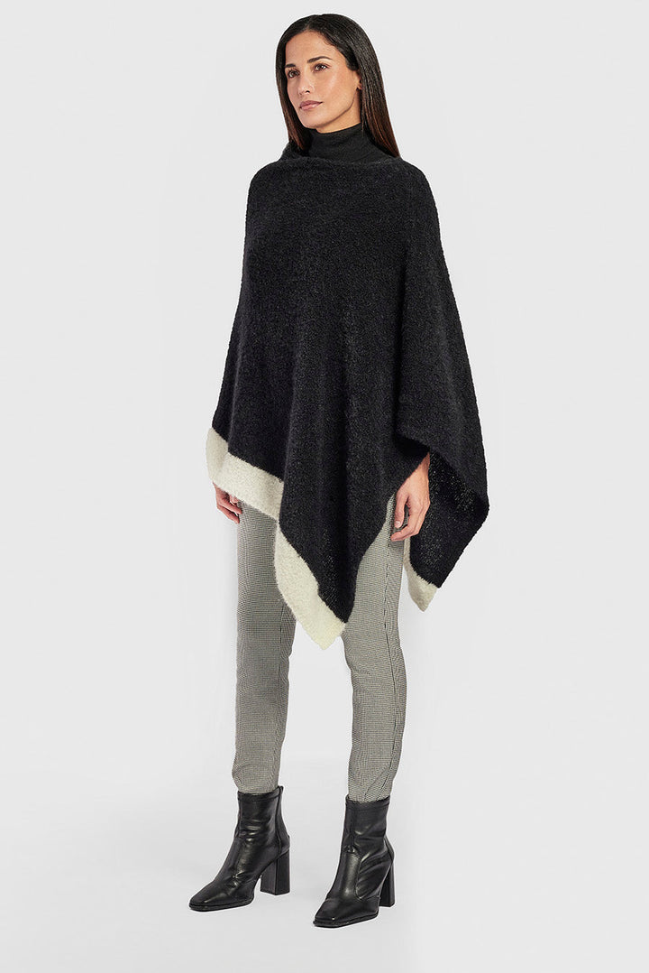 Wasi Poncho Alpaca Color Negro