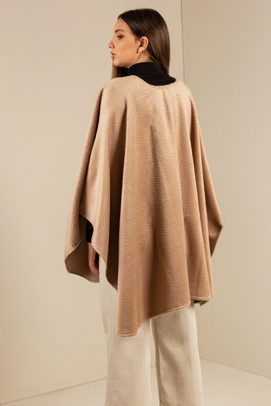 Uxa Capa Baby Alpaca Suri Color Beige