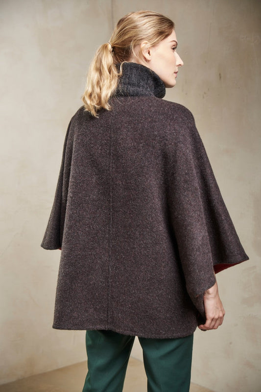 Poncho Capa Baby Alpaca &amp; Lana Color Antracita &amp; Rubi