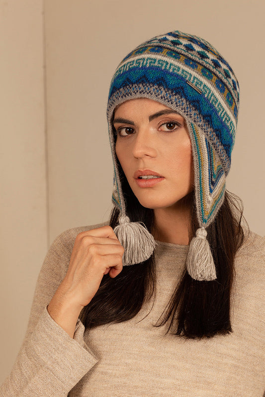 Gorro uzbeko de alpaca para bebé color gris