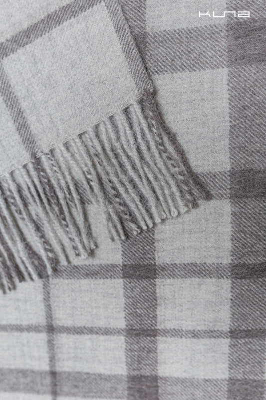 Manta Vinicuna Baby Alpaca Color Gris