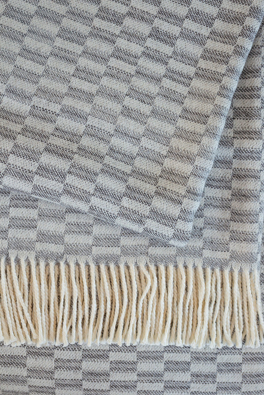 Manta Utah de alpaca color gris
